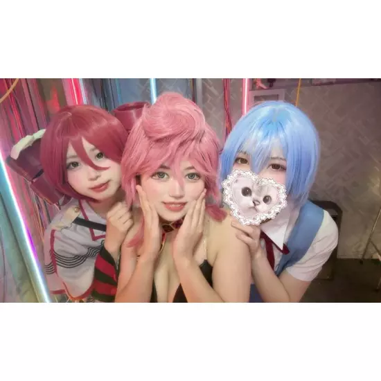コンカフェアニソンバーあ〜す！