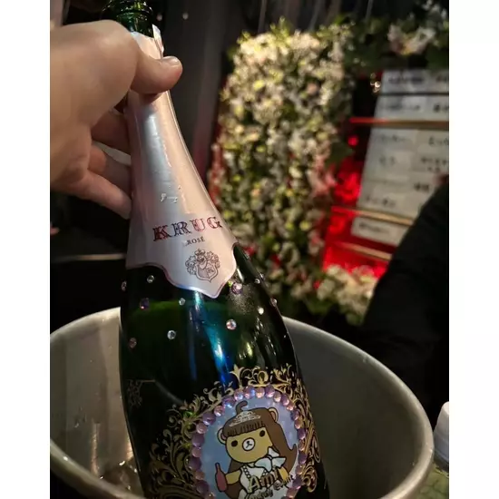 CLUB 茜