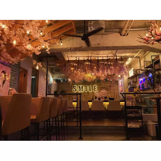 Girl’sBar Lounge Smile Terrace 