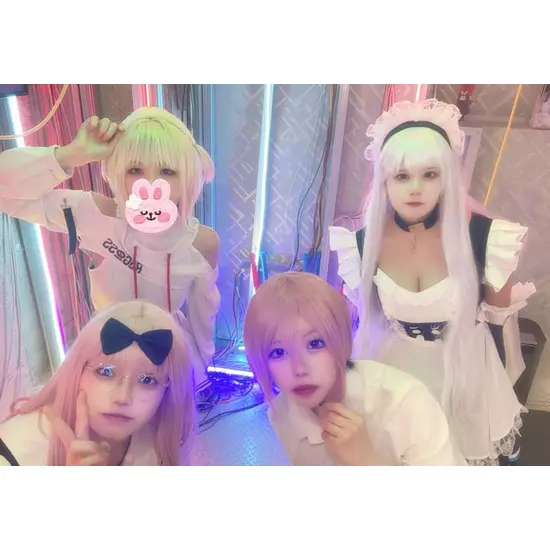 コンカフェアニソンバーあ〜す！