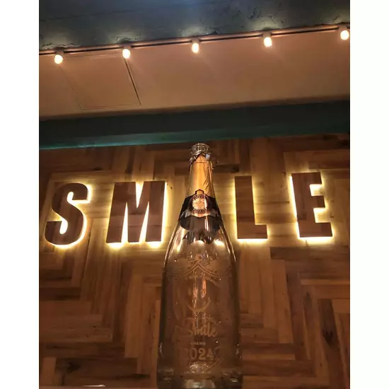 Girl’sBar Lounge Smile Terrace