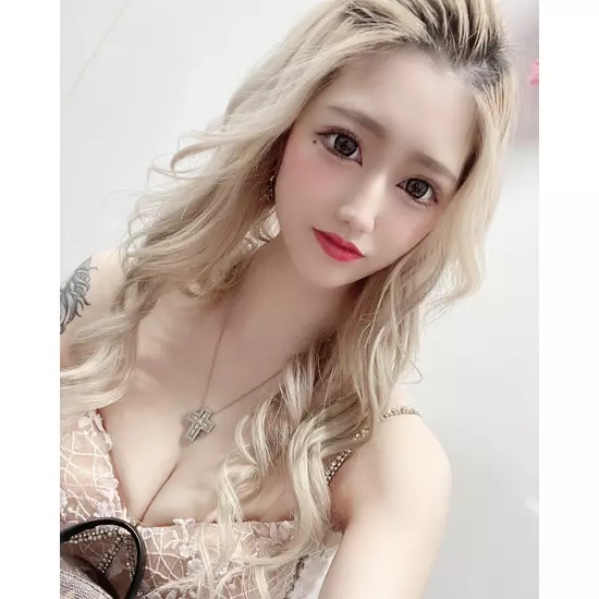CLUB AOI