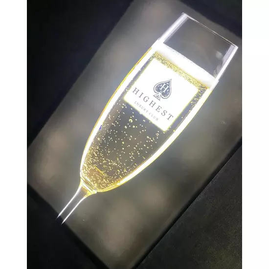 LUXURY CLUB HIGHEST