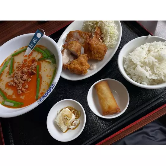 三島女どれみ・カフェ