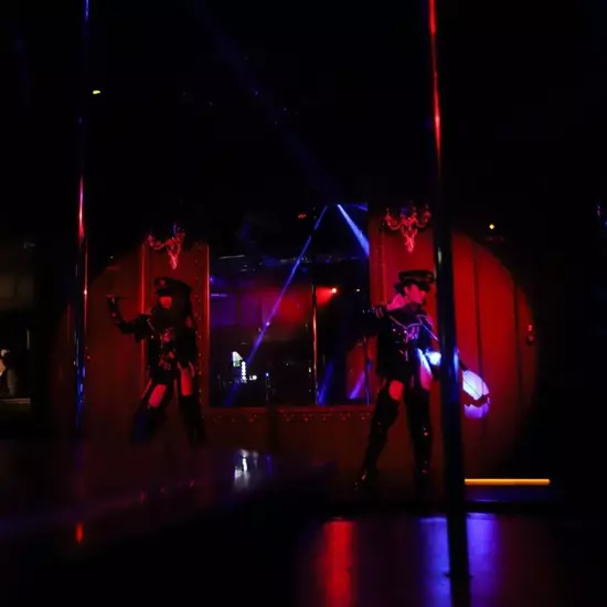 PUBLIC THEATER フェニックス