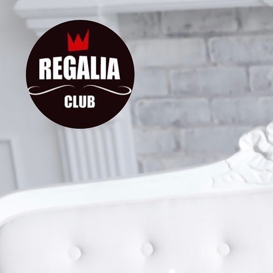 CLUB REGALIA