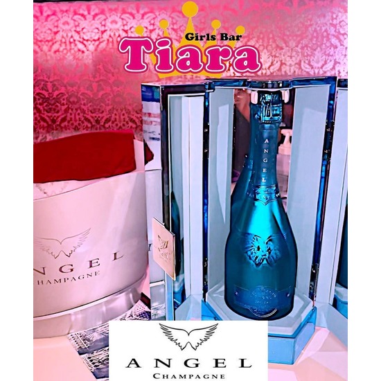 Girls Bar Tiara Premium Selection