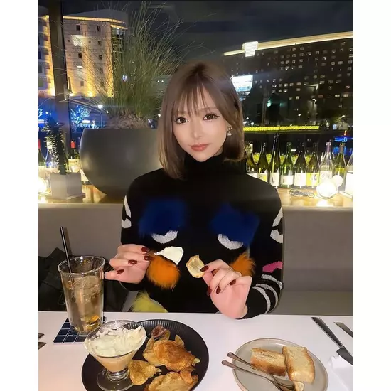 CLUB ROYALE