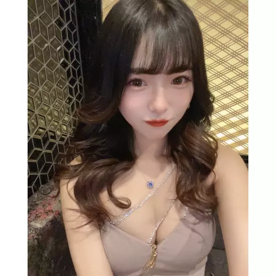 Lu's Luxe Lounge