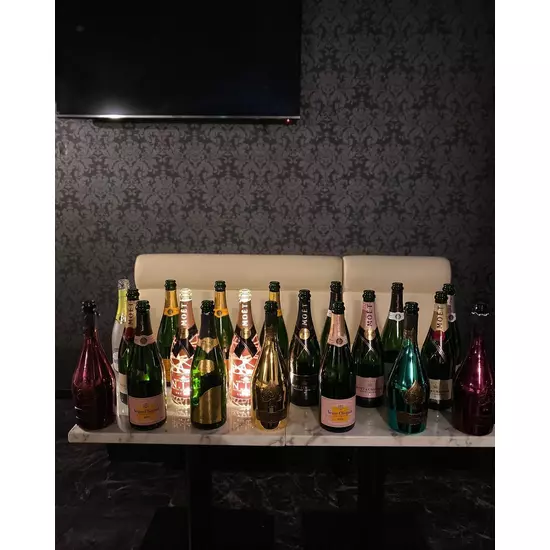 Club Aqua