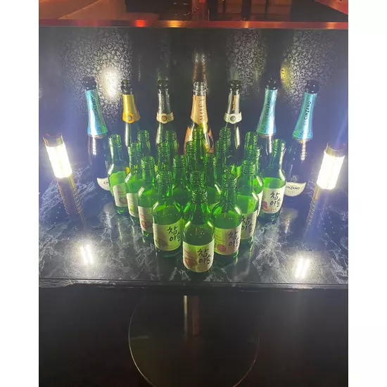 club beauty