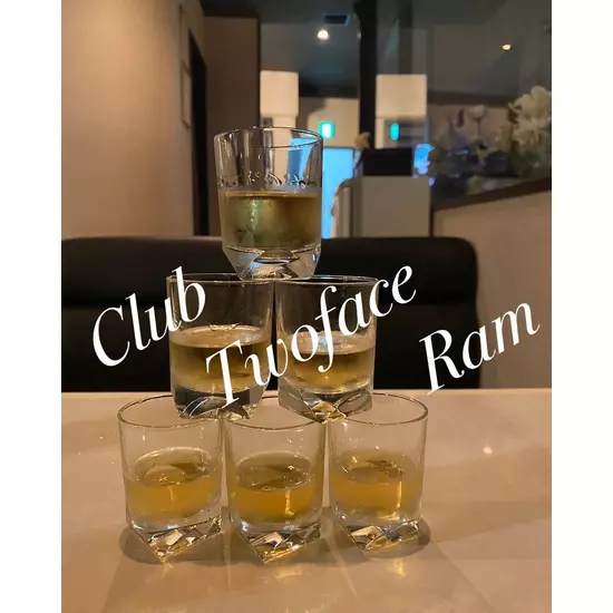 CLUB Twoface
