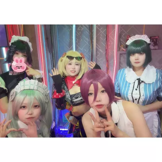 コンカフェアニソンバーあ〜す！