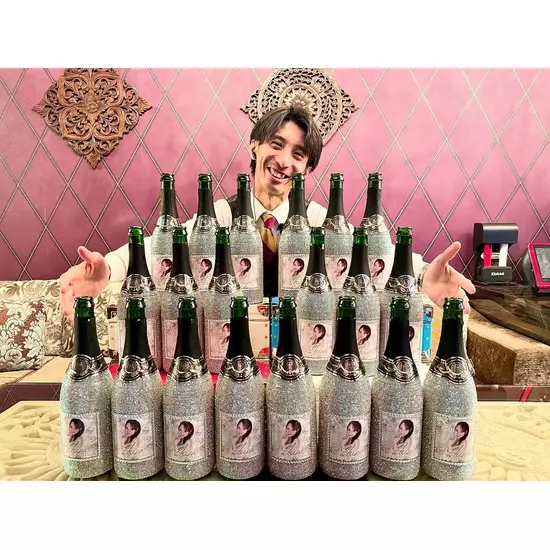 ASIAN CLUB 美ら 松本