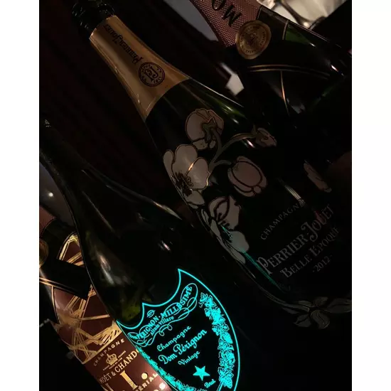 Girls Bar million 銀座通店