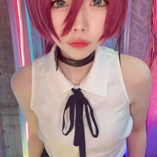 コンカフェアニソンバーあ〜す！