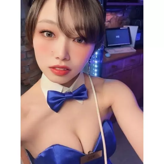 BUNNY LOUNGE B4 上野