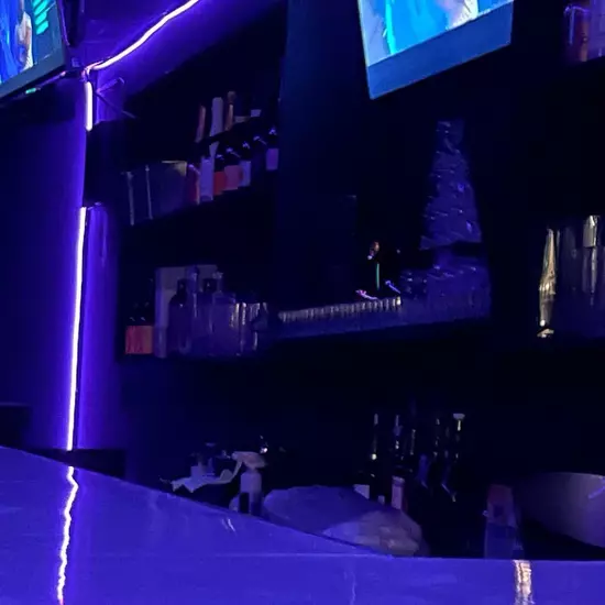 COUNTER BAR -OBi-
