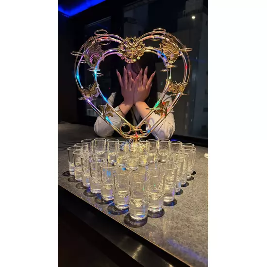 Girl's Bar CRUISE