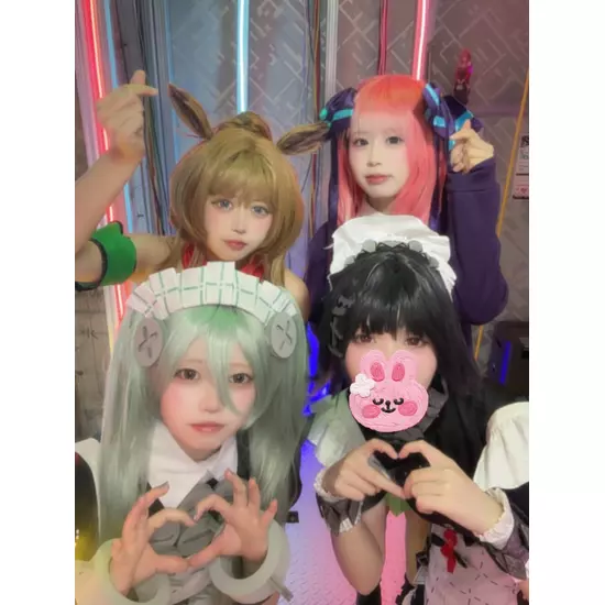コンカフェアニソンバーあ〜す！