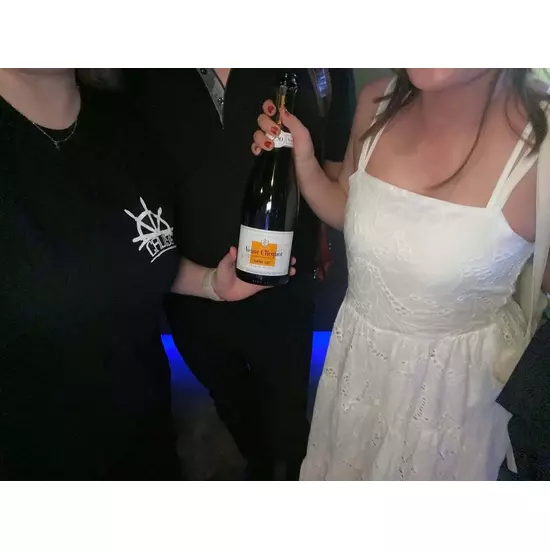 Girl's Bar CRUISE