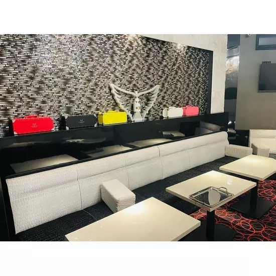 NEW LOUNGE grace
