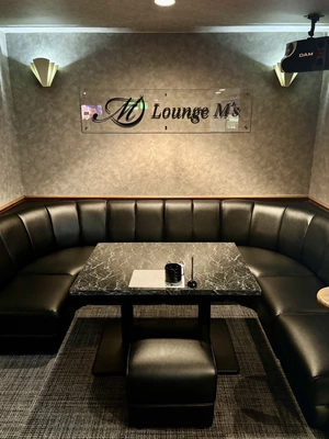 Lounge M's