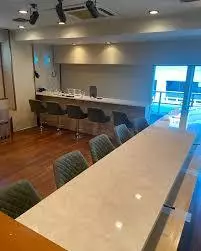 Cafe & Bar ツヨカワ