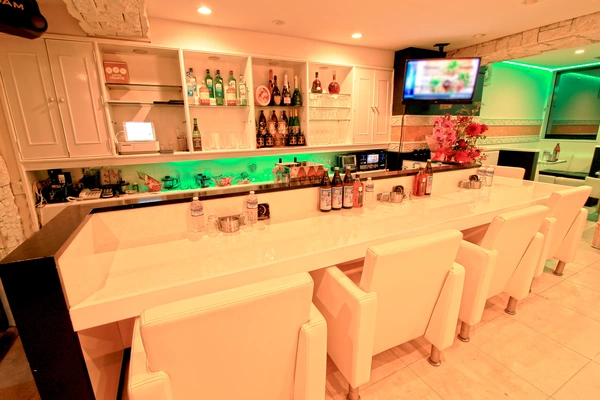 Lounge ETERNAL