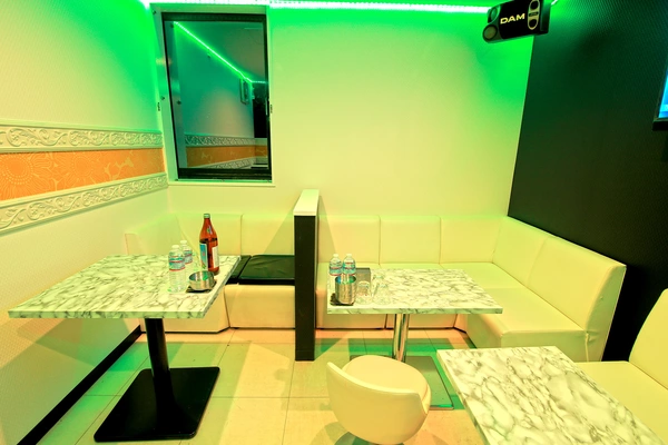 Lounge ETERNAL
