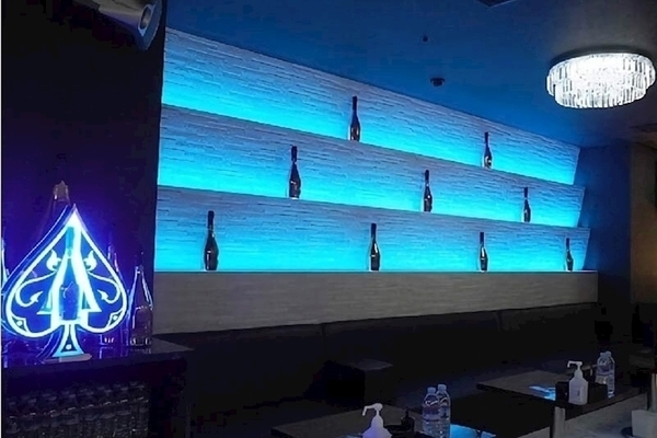 new club 美獣 -bijou-