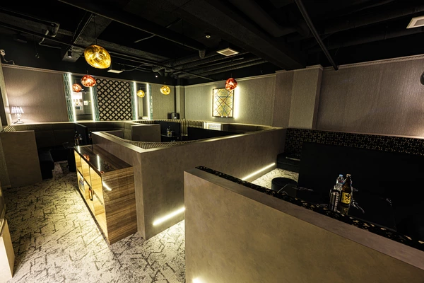 CLUB HARRY