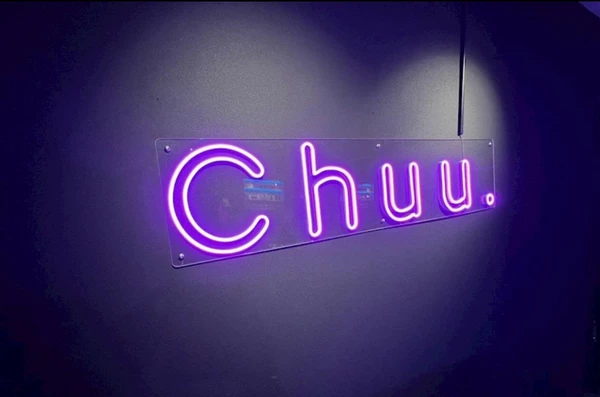 Girls Bar Chuu.