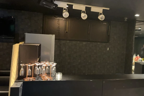カジュアルBAR クレア