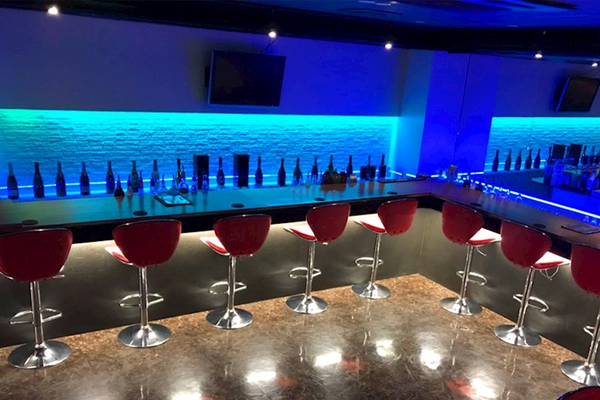 Girl's Bar K