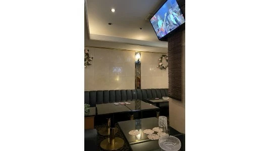 沖縄スナック SUNSET 銀座8丁目店