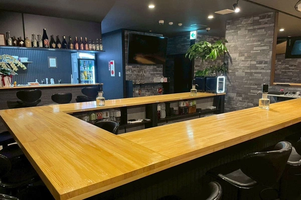 GIRLSBAR D