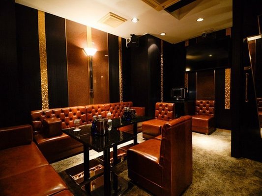 girls lounge Pure