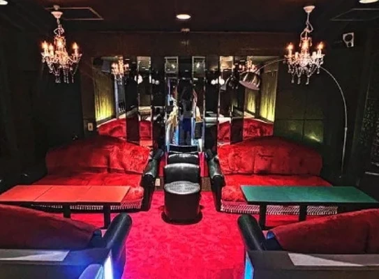 CLUB DOLCE