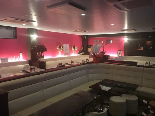 Mooliya night lounge