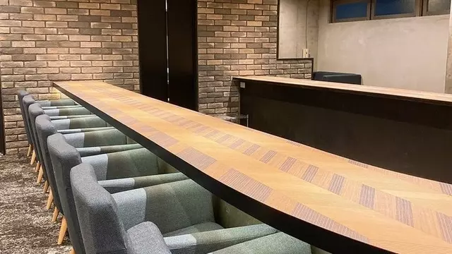 ニジゲンカノジョ(外神田 秋葉原のガールズバー)
