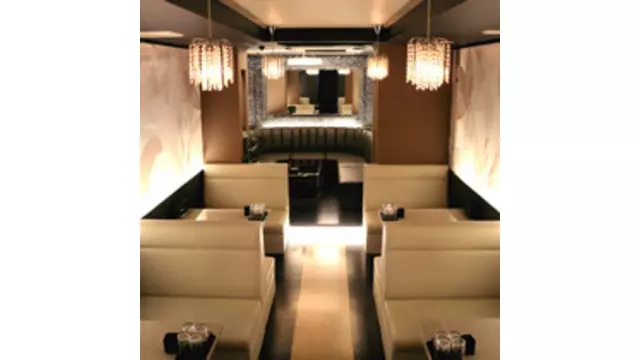 ロイヤルクラブ(京都市 中京区北車屋町のキャバクラ)