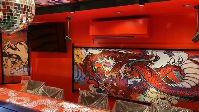イノシカチョウ(西東京市 田無町のガールズバー)