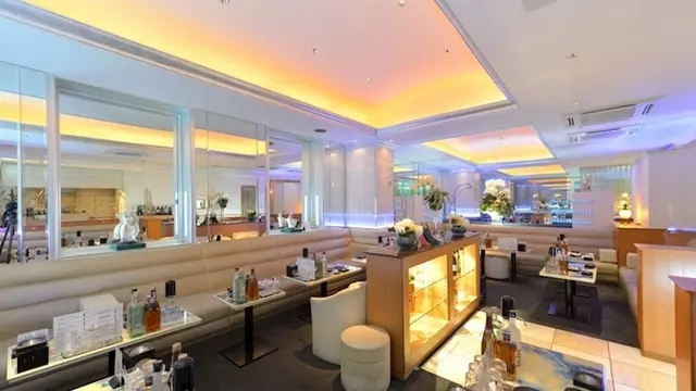 六本木 岡山店(岡山市 北区田町のキャバクラ)