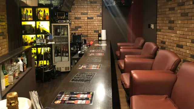エヌスリー(小山市 駅東通のガールズダーツバー)