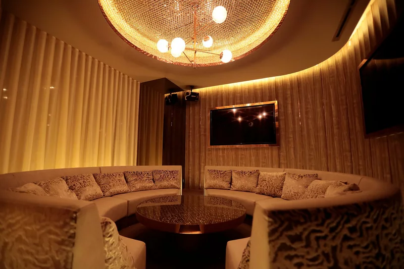 CLUB LE PIN求人情報