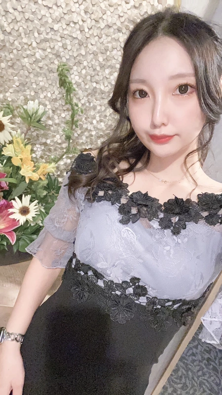 弥 七奈