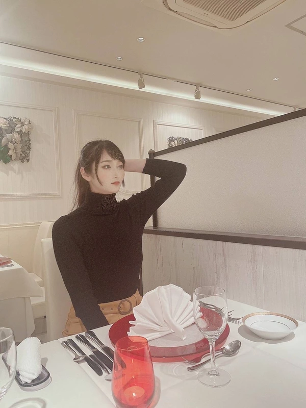 リナ
