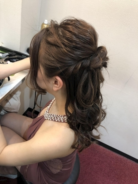 みい