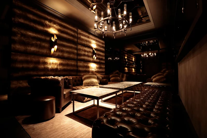CLUB LE PIN求人情報